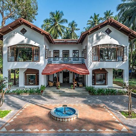 Saffronstays Thalassea, Alibaug - Picturesque Sea-Facing Villa With Colonial Decor Alībāg Eksteriør billede