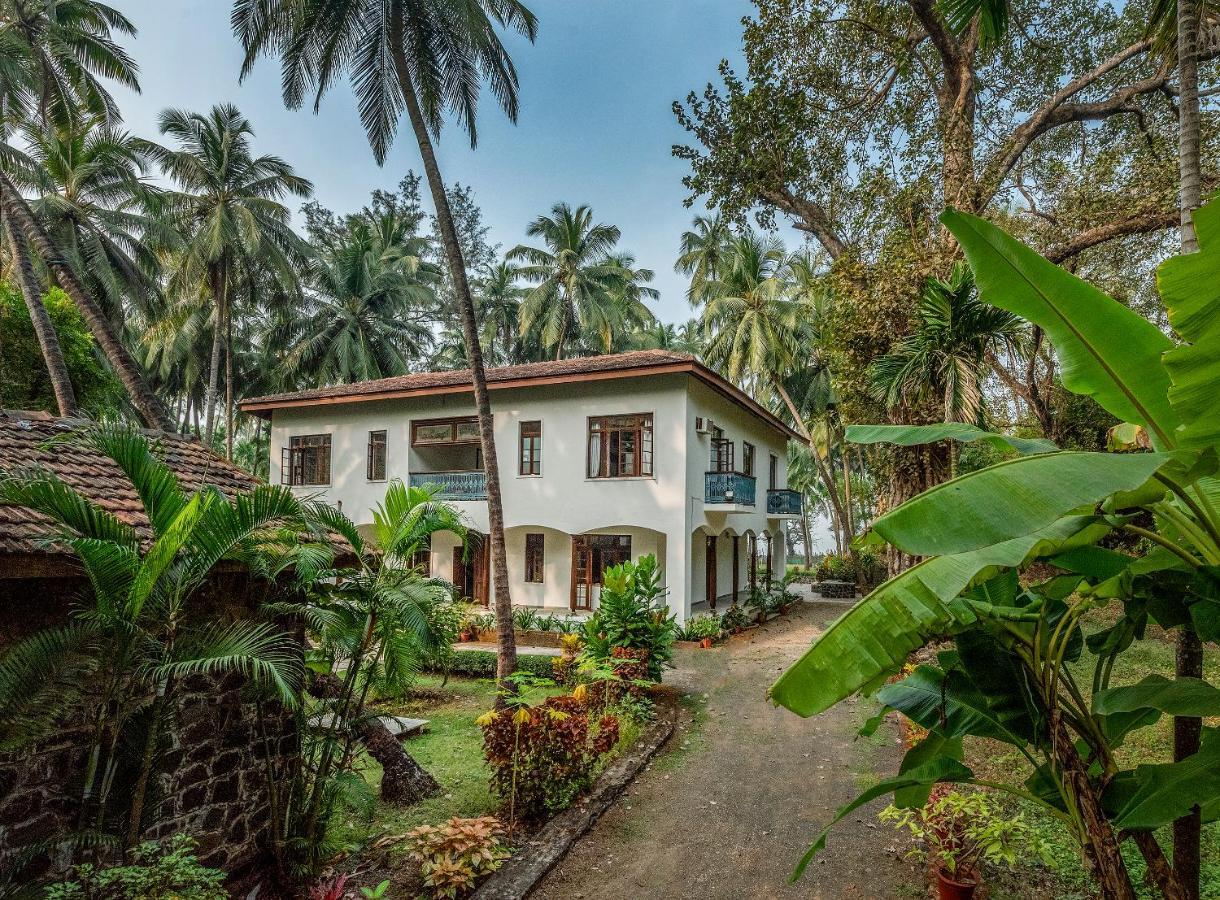 Saffronstays Thalassea, Alibaug - Picturesque Sea-Facing Villa With Colonial Decor Alībāg Eksteriør billede